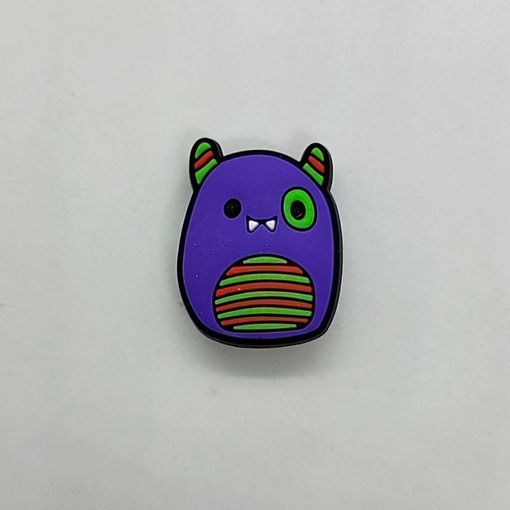 🎈5/$10🎈 PATCHES..CROC CHARMS.. Squishmello.. Halloween..